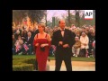 Queen Elizabeth arrives at Kew Palace for b''day dinner, fireworks