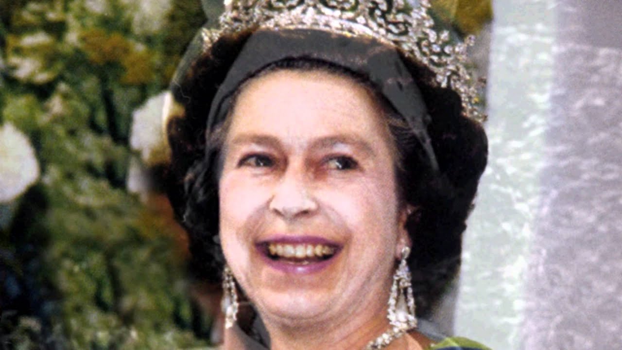 Diamond Jubilee of Queen Elizabeth II (morph sequence) - YouTube
