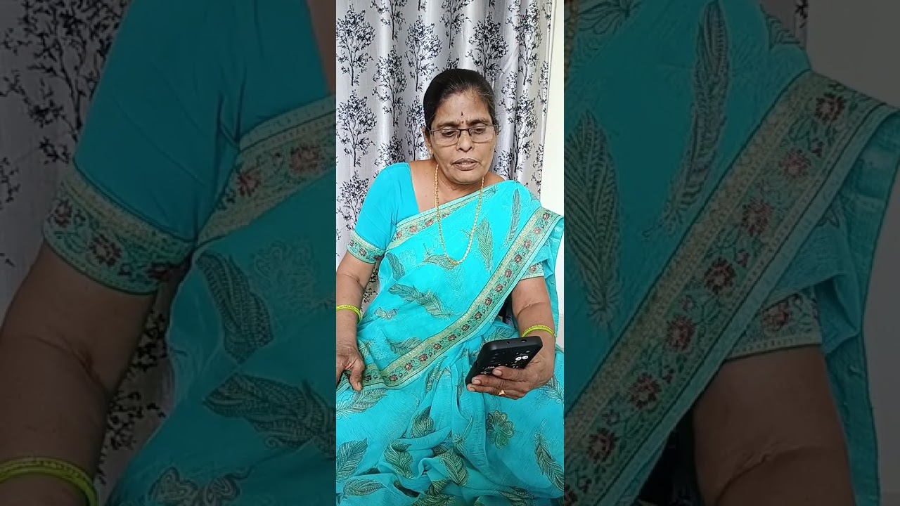 Garuda gamana tava Charan kamalahamika song 