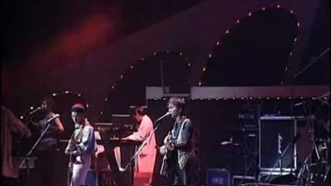 Beyond 灰色軌跡 1991 live - DayDayNews