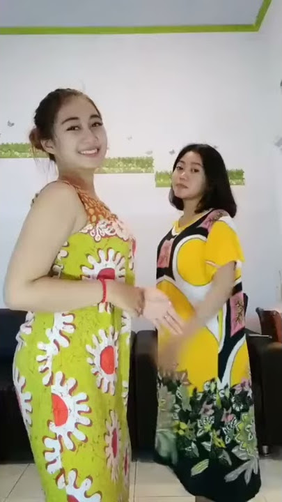Perahu layar joget terheboh