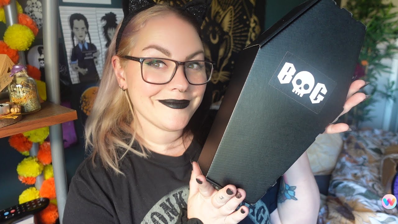 Box Of Goth Hocus Pocus October 2021 - mini giveaway