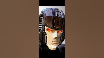 The Different References of Starscream in Transformers One