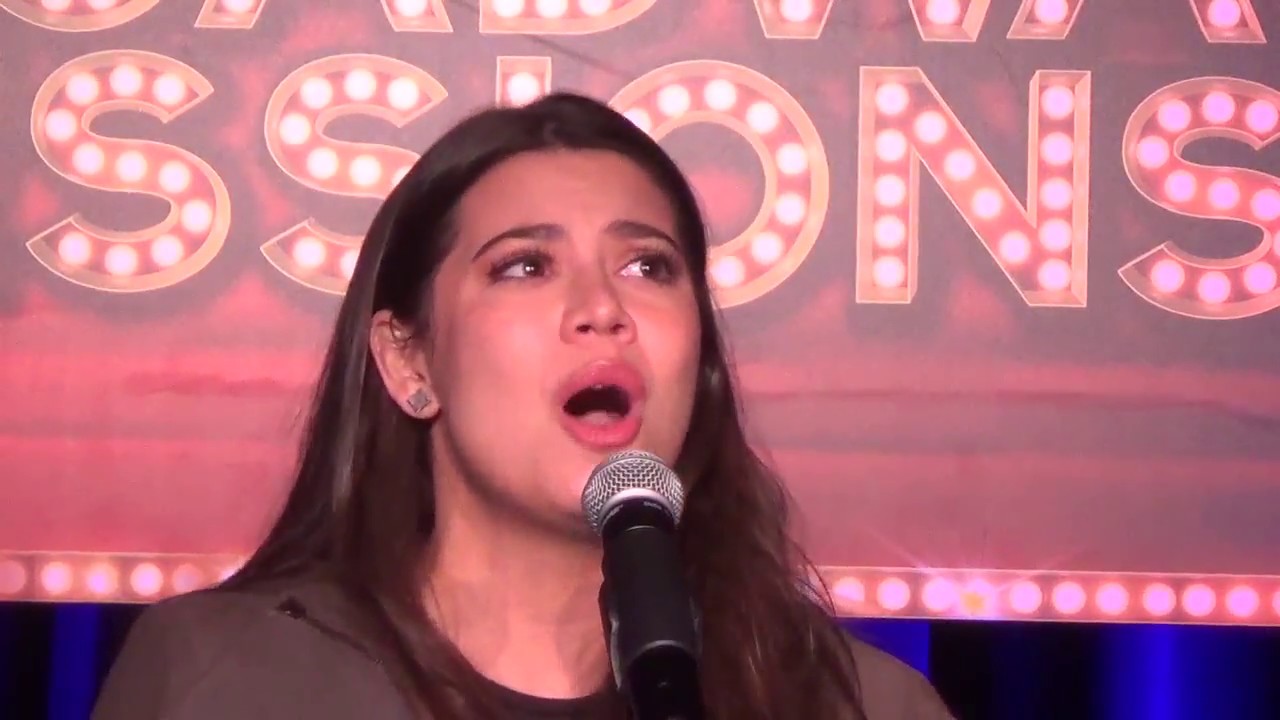 Hate Kissing? Why, How To Talk About It, And What To Do Next - Glam