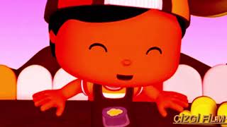 Pepe Cennetten Çi̇çek Edi̇t Acilara Yürüyor Korkmuyorum