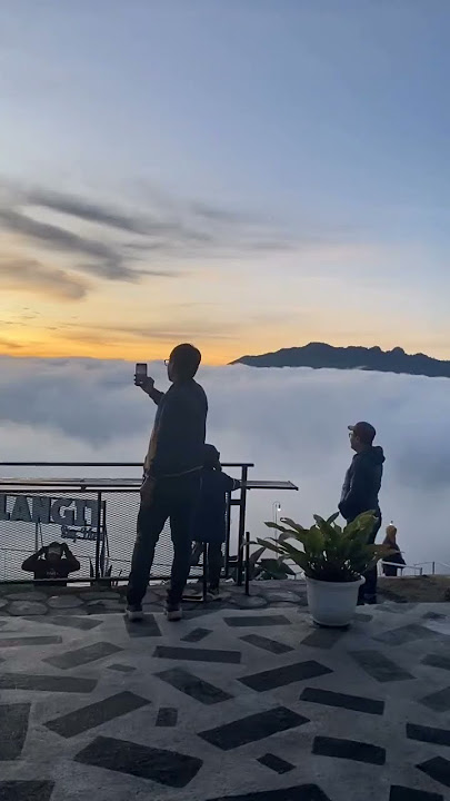 Lautan Awan di Pintu Langit Dieng Wonosobo #wisataalam #shortsvideo #destinasiwisata