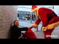 Magician dresses up as Santa to Surprise the Homeless This Christmas.