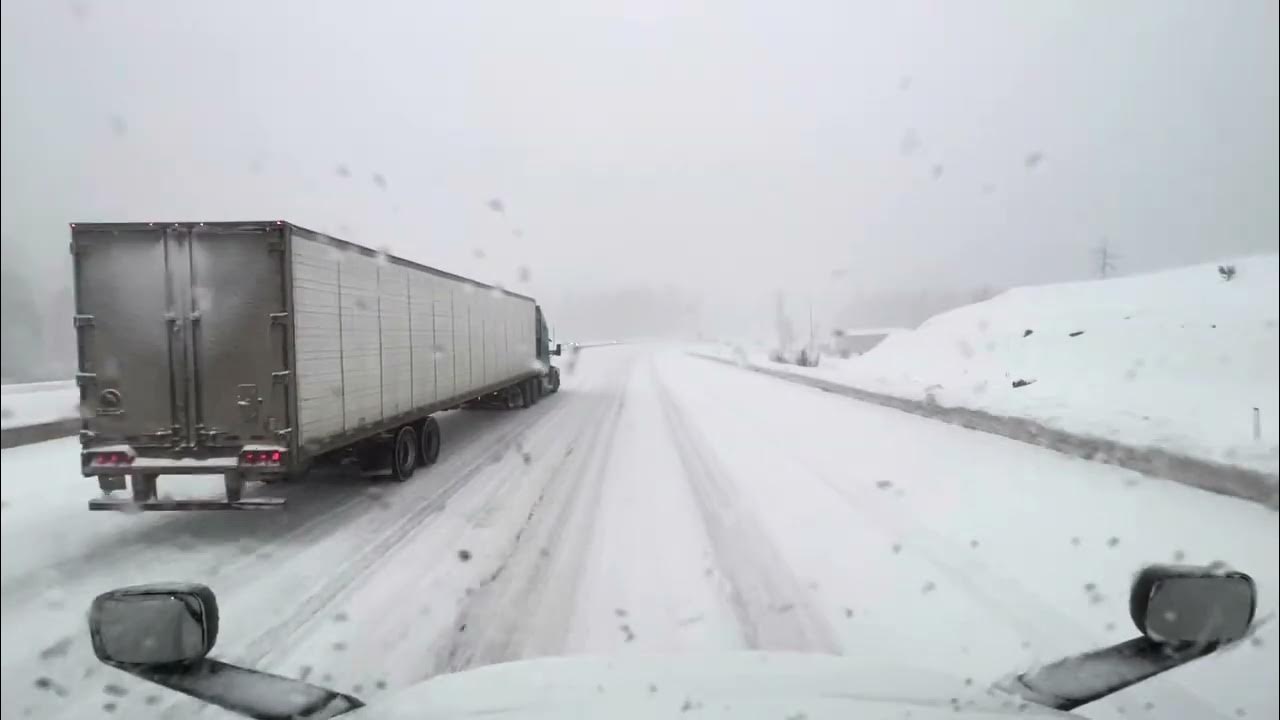 First chain on Snoqualmie Pass AUTOSOCKS are awesome! YouTube