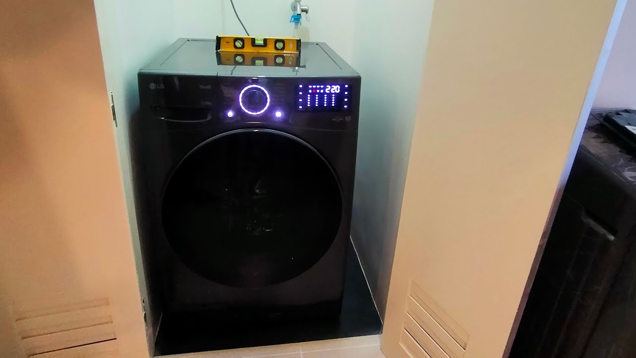 LG WASHING MACHINE DEMO MODEL: FV1412H2BA WASH TO DRY 12/7KG AUTOMATIC DISPENSER (TAGALOG VERSION)