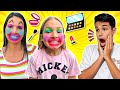 Gatinha das Artes e Mamãe brincam com suas MAQUIAGENS DE BRINQUEDO | Pretend Play Makeup Toys