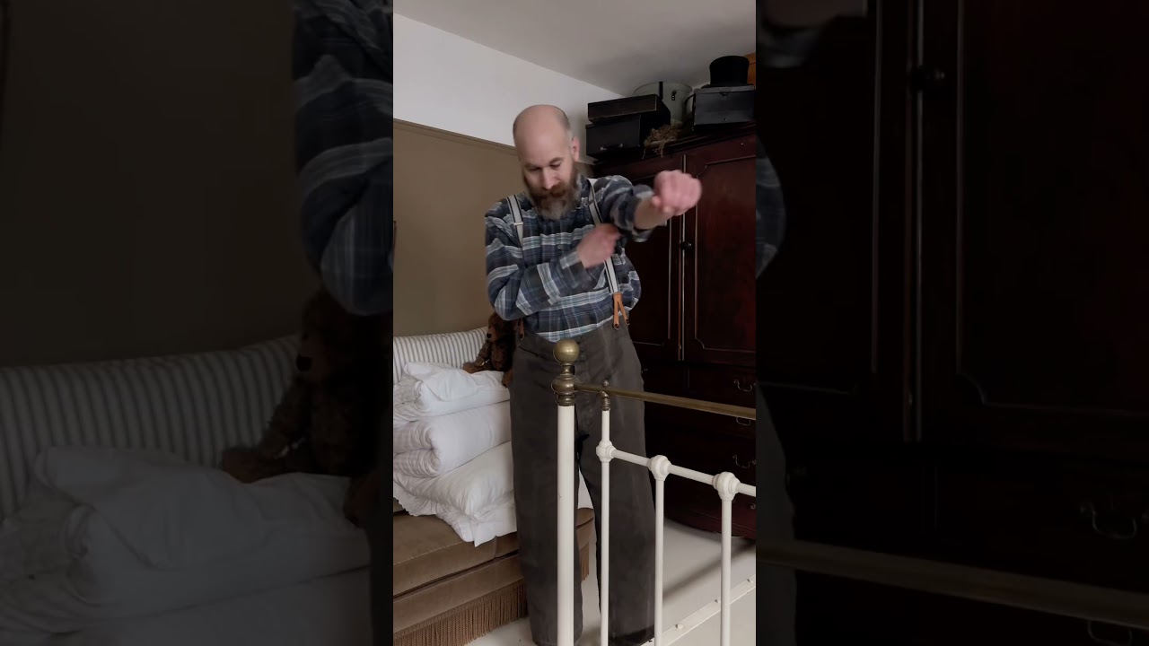 Victorian Iron Bed Frame Restoration | Cozy Vintage New Beginnings