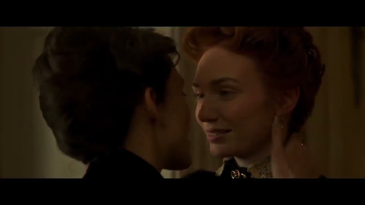 Colette   Colette & Georgie Kissing Scene l Keira Knightley Eleanor Tomlinson 2