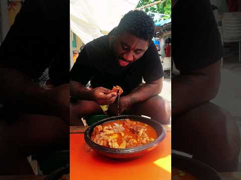 Fufu Mukbang In Ghana Eatghana Ghanafood Fufu Accra Chopbar Lightsoup Foodie