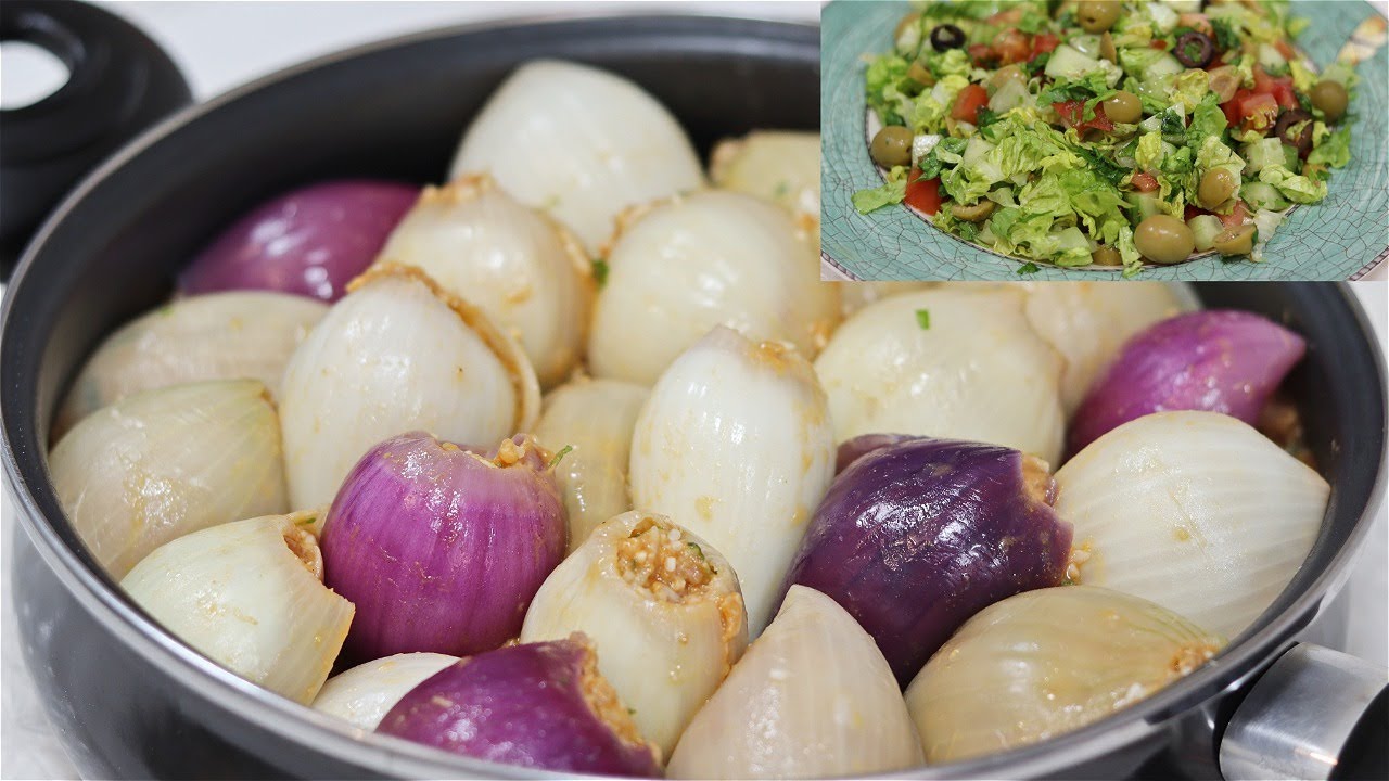 الدولمة العراقية الأصيلة بس بالبصل محشي البصل مع أطيب مقبلات سلطة الزيتون مثل المطاعم العراقية