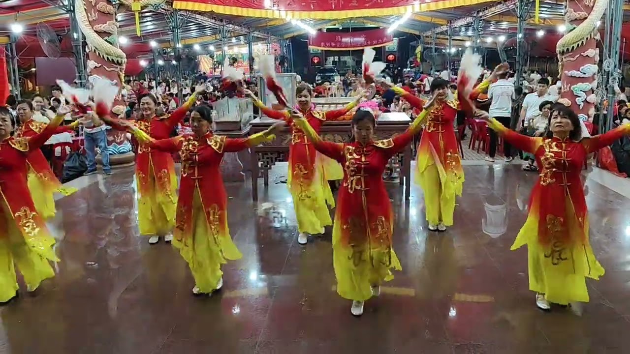 舞蹈：大好日子嗨起来🌹编舞：Alice Heng 🌹吧生小伶舞蹈班🌹观天宫酬神视频🌹🌹