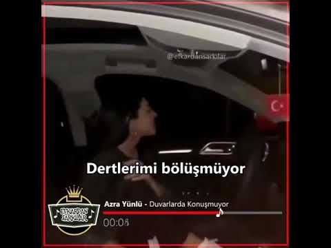 Azra Yünlü - Duvarlarda Konuşmuyor