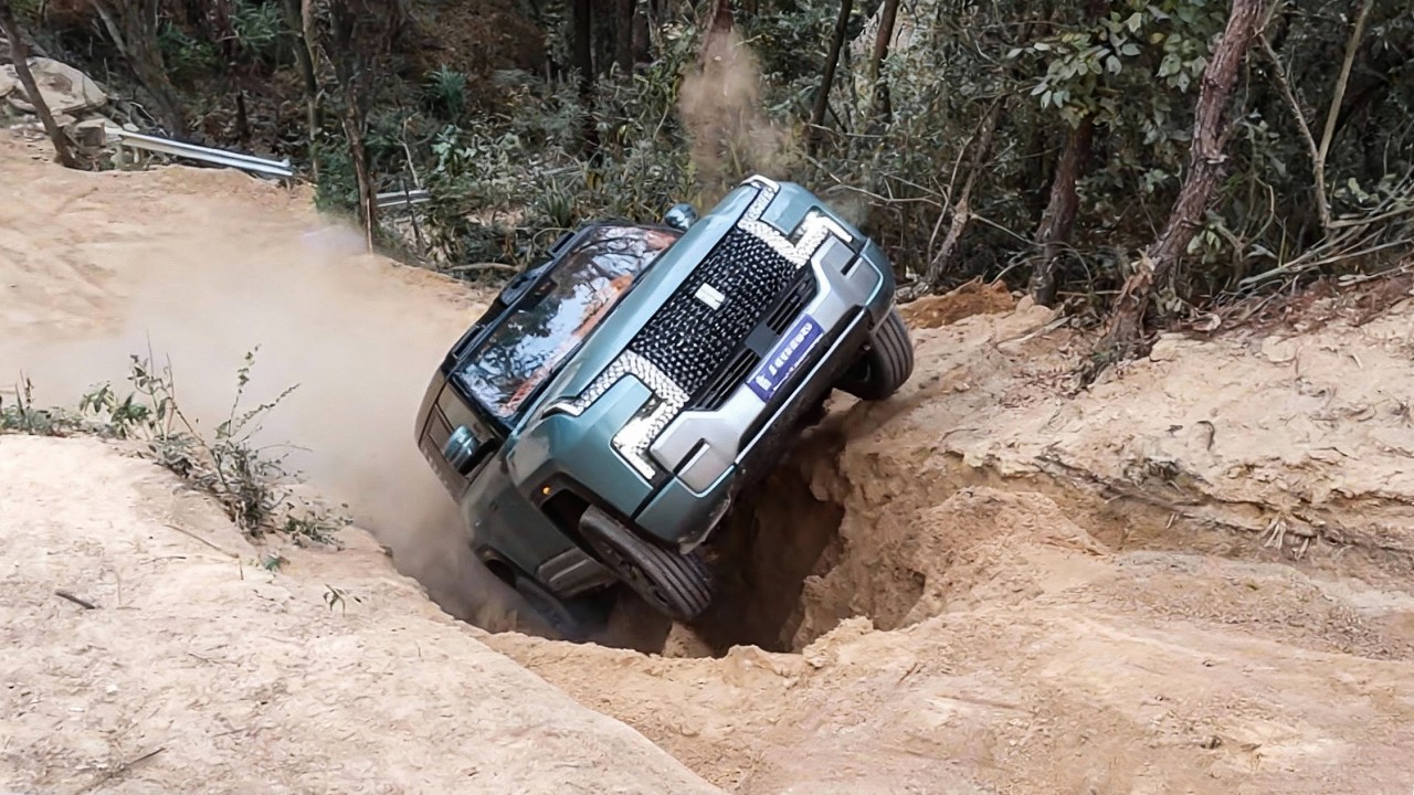 Сможет ли BYD Yangwang U8 пройти самые суровые испытания на бездорожье?