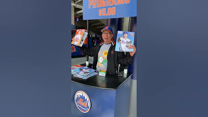 Howie Markowitz sells Mets programs
