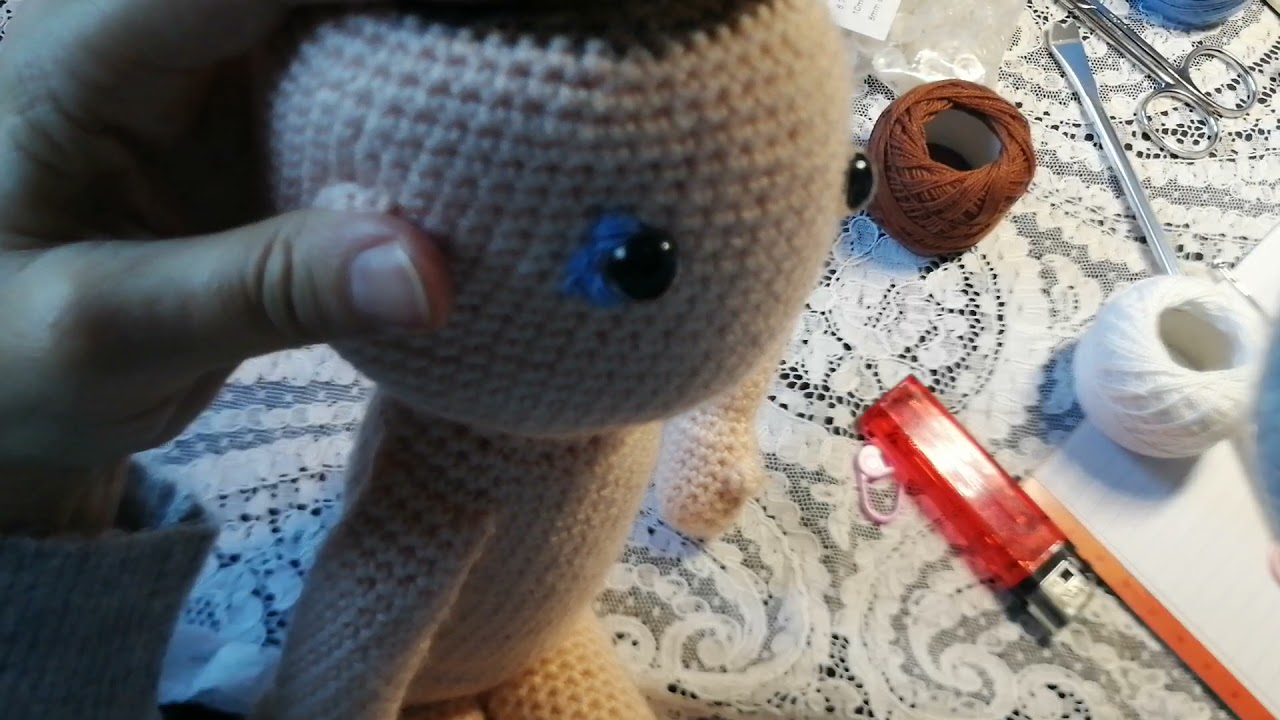 Comment broder les yeux : Vous pouvez appliquer cette méthode en réalisant  notre petit lapinou sur merycrochet, patron gratuit ici :, By Mery  Crochet