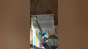 Using a PWM on a Raspberry Pi to increase and decrease the Brightness of an LED