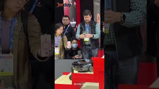 Roborock Saros Rover: Merdiven Çıkabilen İlk Robot Süpürge Tanıtıldı! İşte Videosu - Jorday.Net