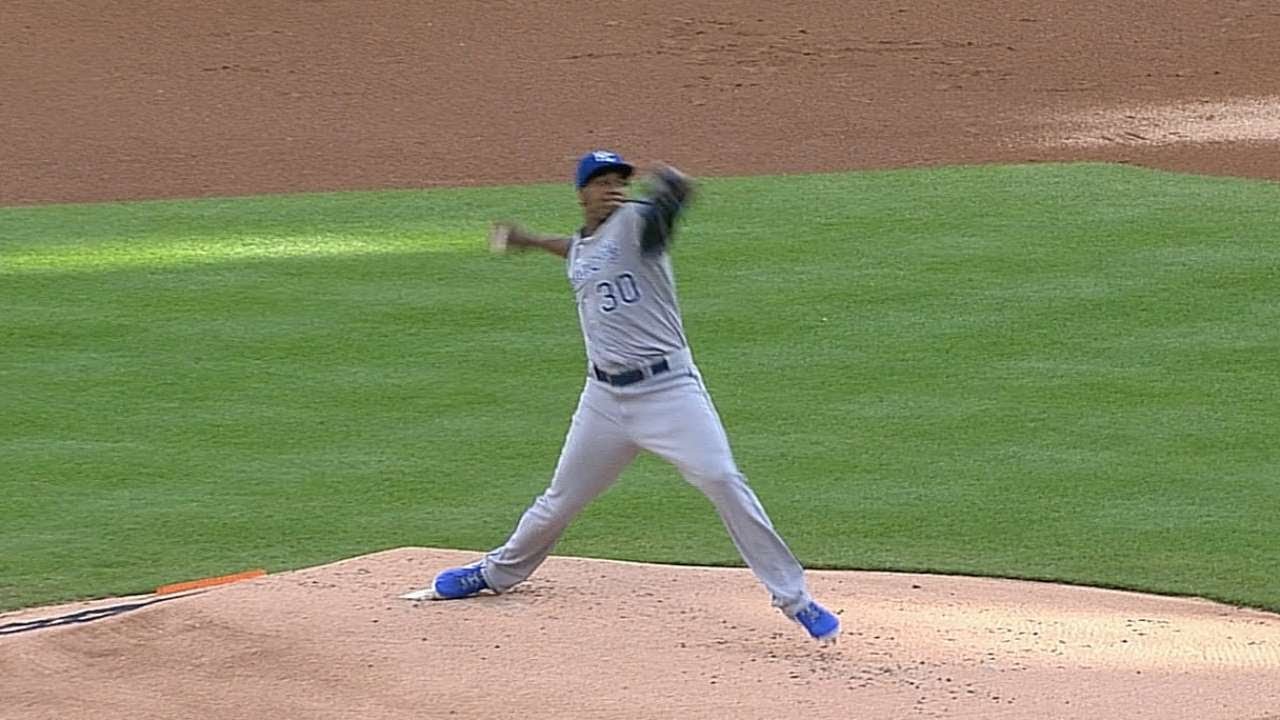 KC@DET: Ventura limits the Tigers to three runs