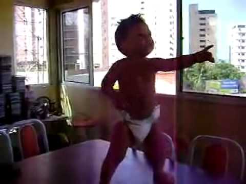 Nenem quebradeiro - O novo fenomeno da dança brasileira [Firme na Paçoca]