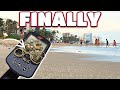 Jewelry is falling off everyone  spring break  beach metal detecting