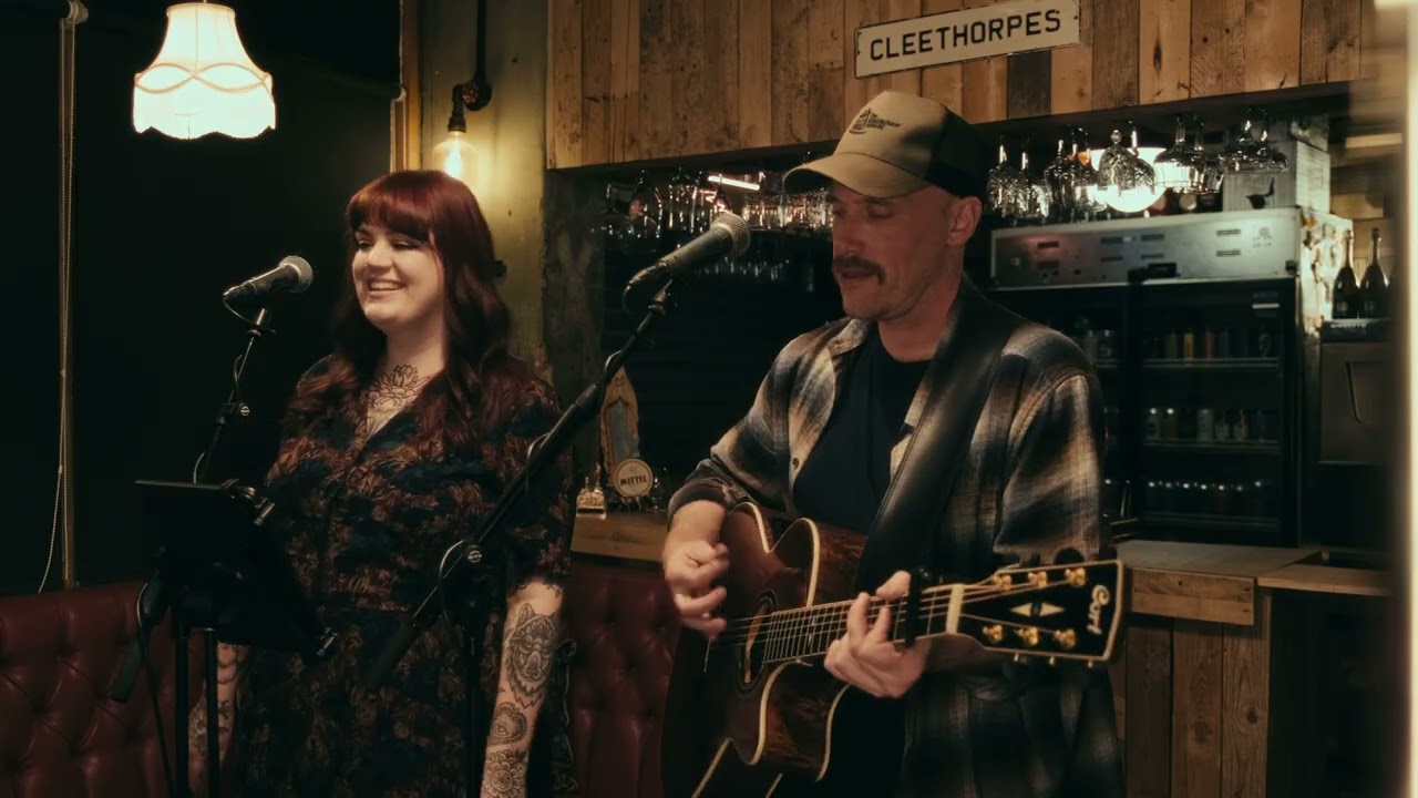 The Mardy Johnny Depps - Sunday Girl - Blondie Acoustic Cover 