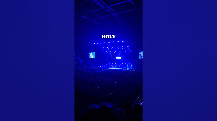 10.000 people singing HOLY FOREVER #worship #christomlin #holyforever