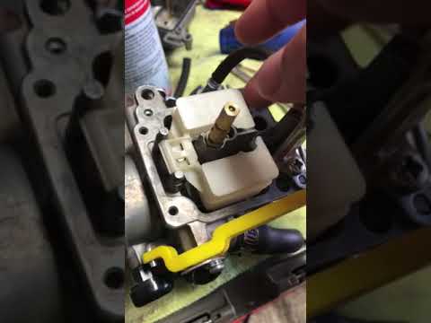 2005-honda-trx-400ex-carburator-overflow-leak