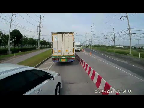 Van Challenges Truck for Lane and Loses || ViralHog