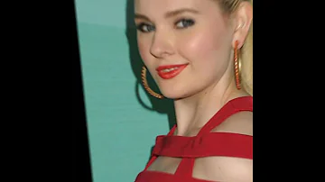 Abigail Breslin  Hot🔥& Actress Model 😍Street Lifestyle✨Pic'x❤#viralvideo #actressmodel #youtubevideo