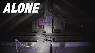 Staying The Night ALONE In The SCARIEST Abandoned House - Sleeping In The Pink Room ! Ep. 3