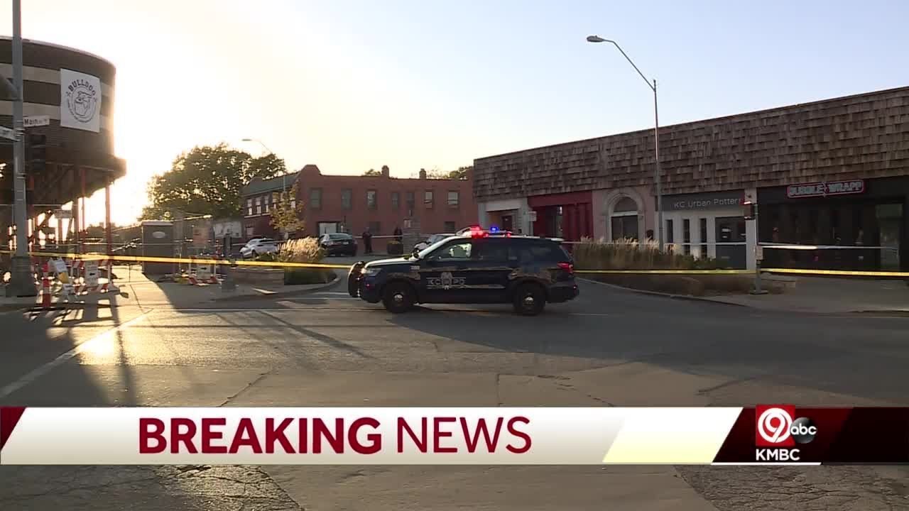 Kansas City police investigate 2 shootings Wednesday evening - YouTube