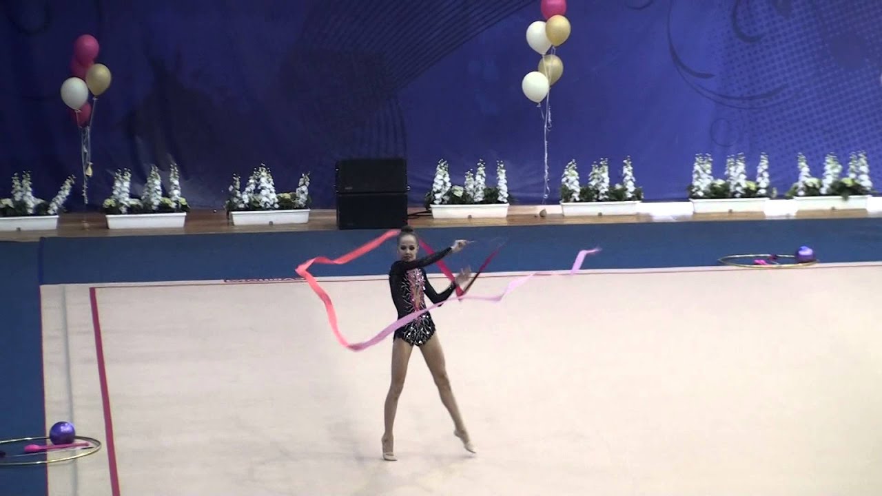 Давыдова Карина, лента. ЧР 2015, Пенза - YouTube