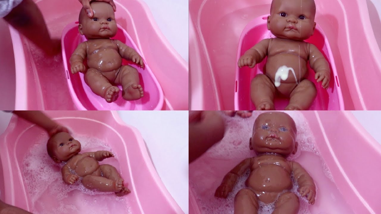 lots to love baby with bathtub