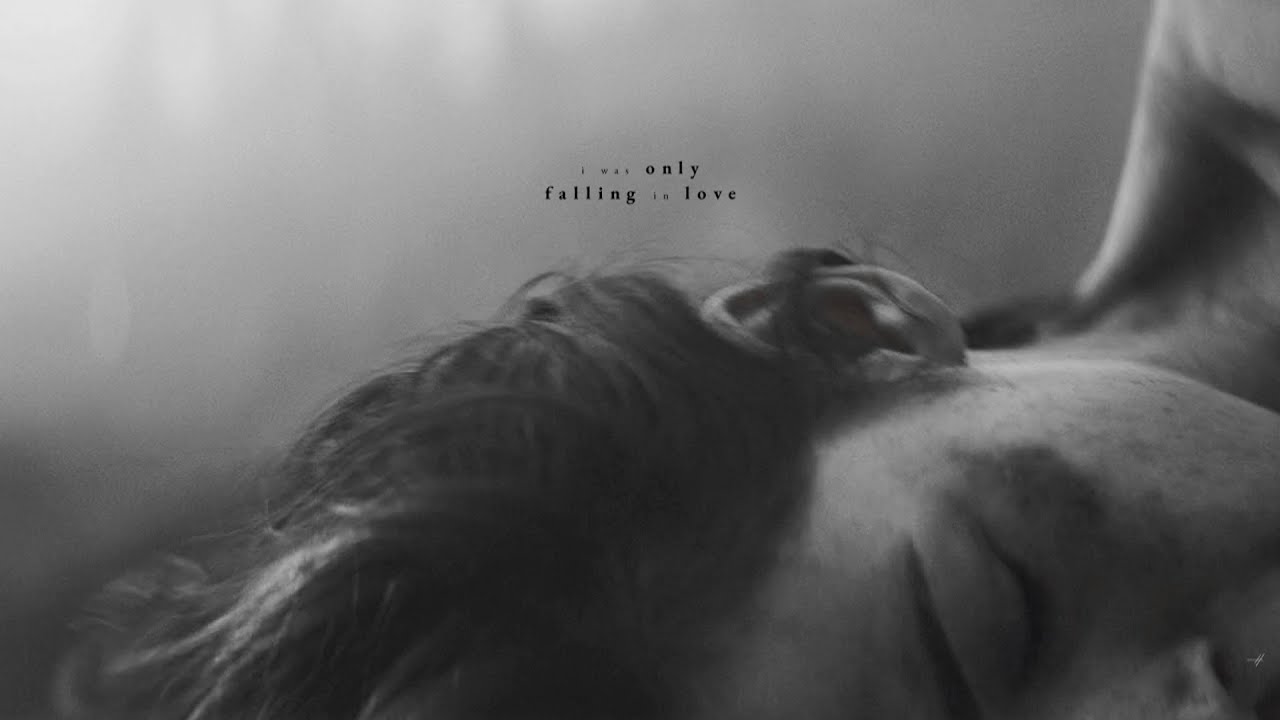 I was only falling in love. [thg!au]