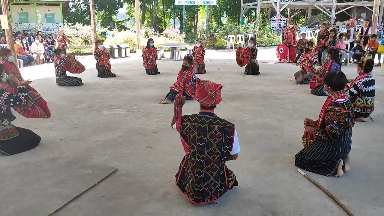 T'nalak Dance Part 2 UMNHS Tboli   Lake Sebu #tnalak #tnalakdance #traditionaldance