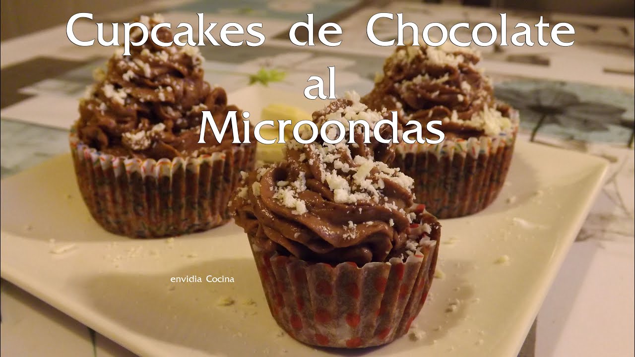 CUPCAKES DE CHOCOLATE al Microondas en 2 minutos!! - YouTube