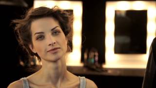 HOW TO: SOFT TWIST // AW15 Catwalk by TIGI screenshot 2
