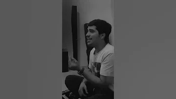 وكأني من حقي احضنك وسط الشوارع 