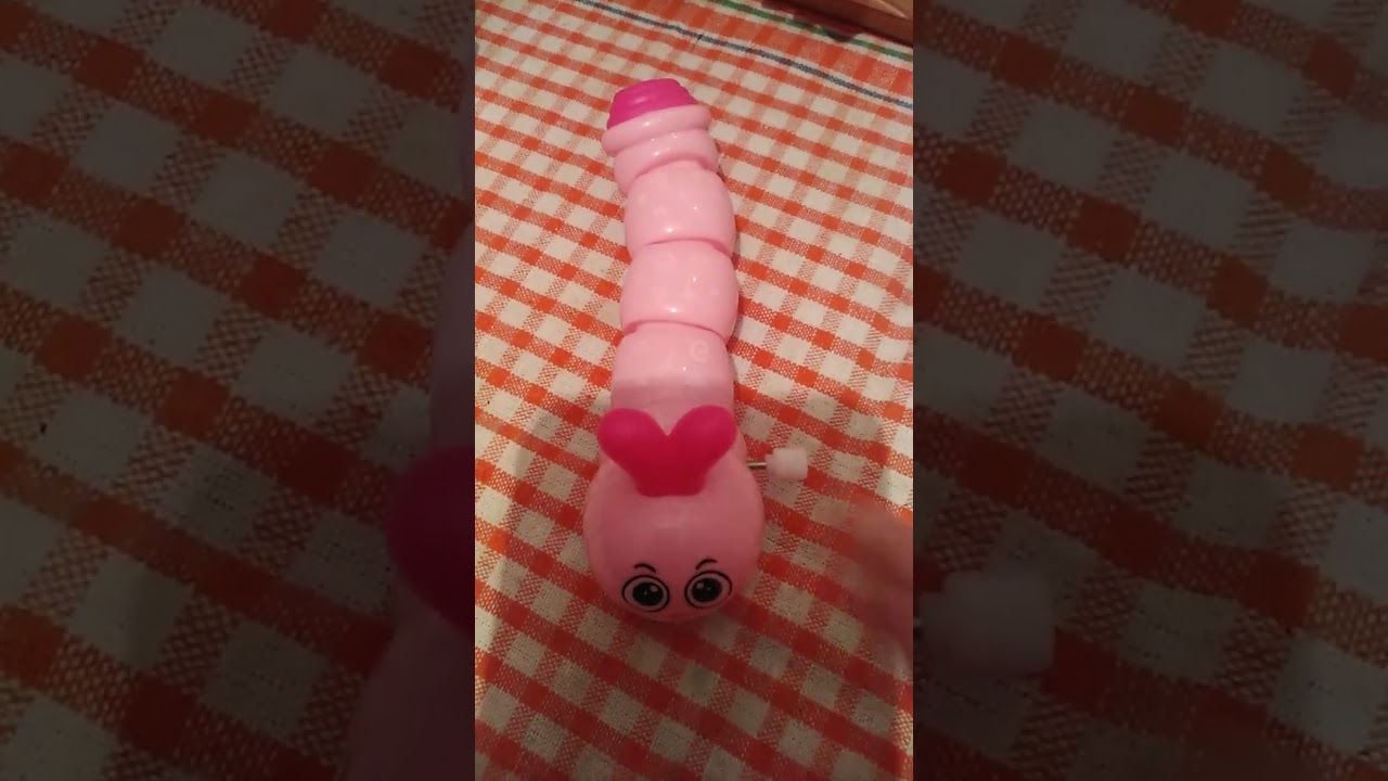 CUTE WORM TOY 