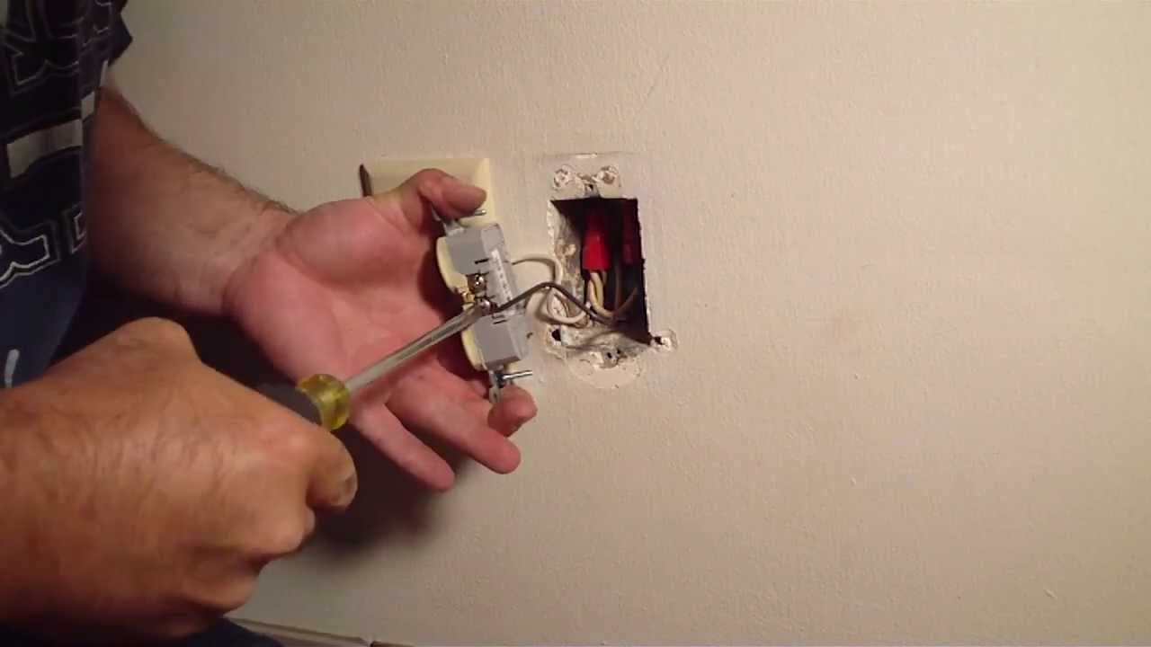 Replacing a Two Prong Outlet - YouTube