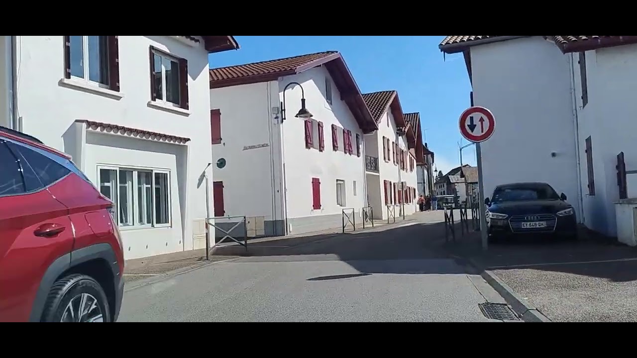 Driving Bassussary, Ustaritz, Jatxou (Pays basque) France 