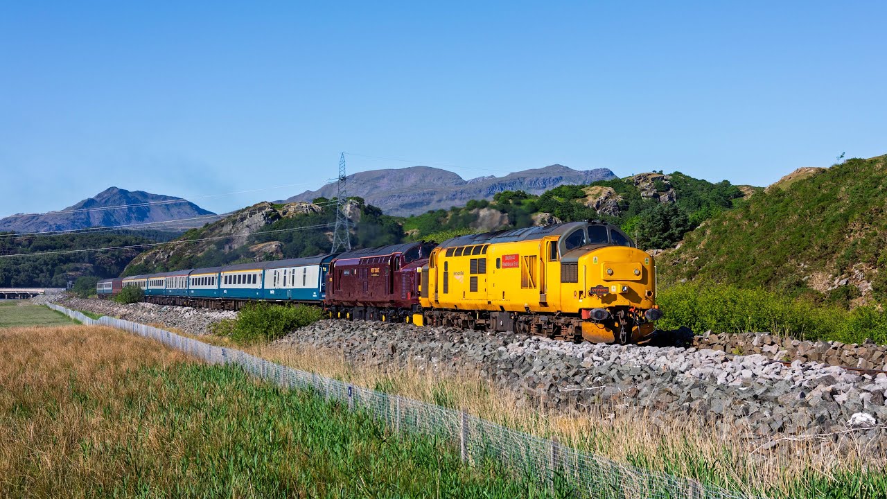 37518/37685 & 97302. The Cambrian Coast Express hosted by Pathfinder Railtours. Friday 16th May 2025