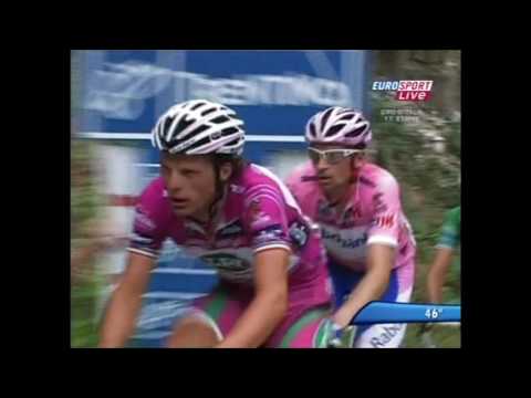 Giro d'Italia 2009 - stage 17 - Franco Pellizotti wins blockhaus climb, Armstrong show signs of form