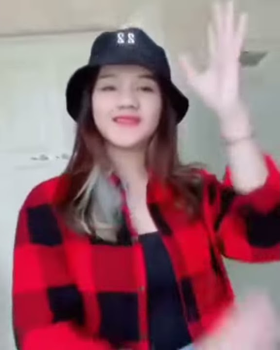 story wa BTR cewek joget tiktok