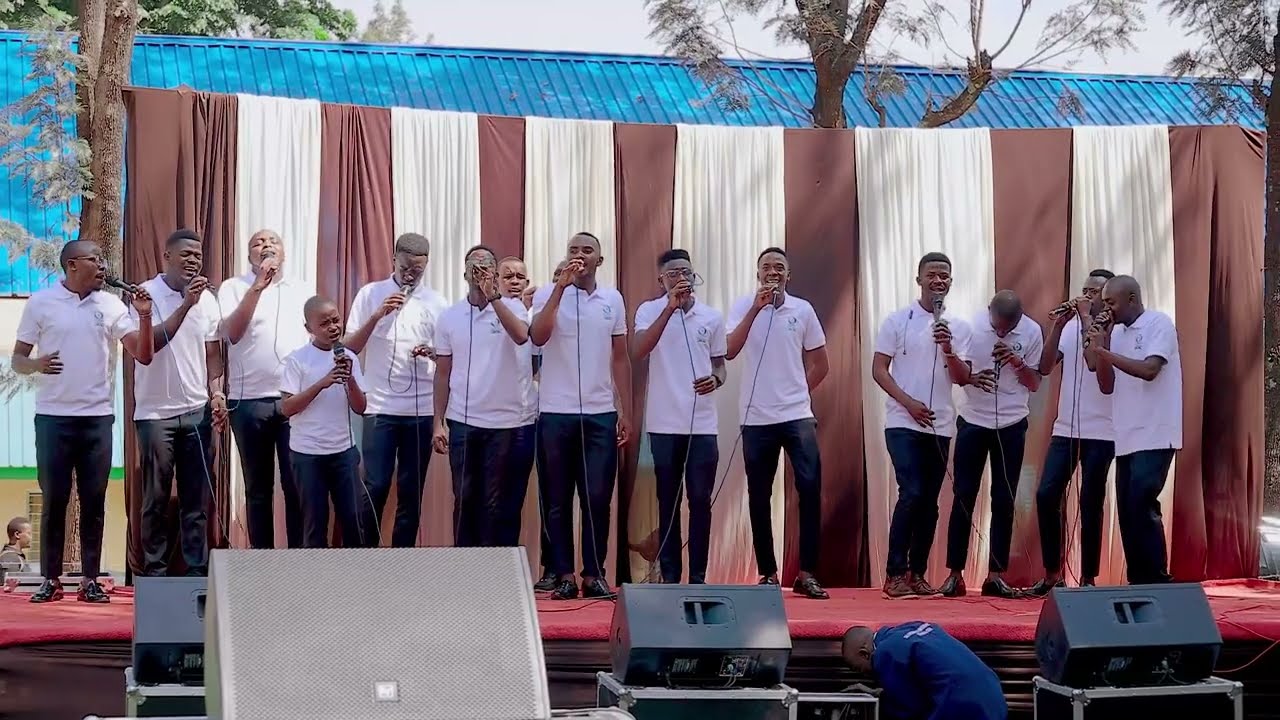 kyarabi ministers kisii live perfamance at kisii poly launch