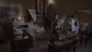 Ana Leticia no es feliz porque lo que ella quiere es prohibido ( tres veces ana )